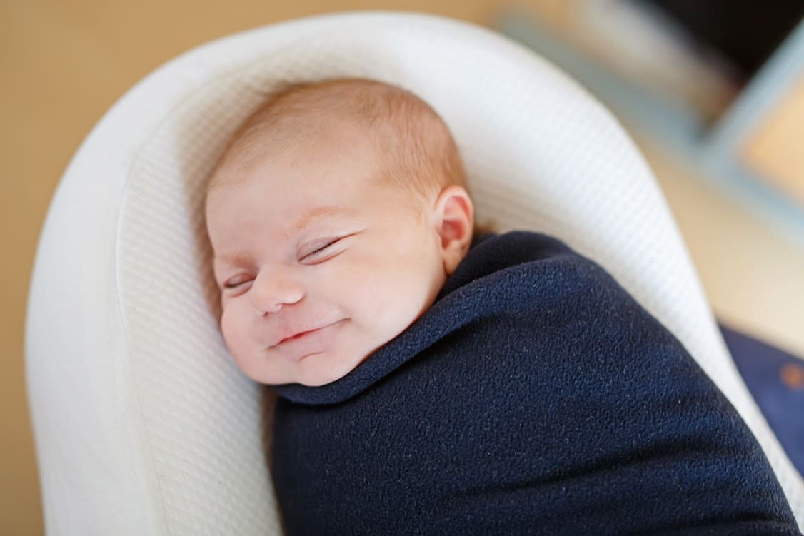 Swaddling 101: The Do's and Don'ts